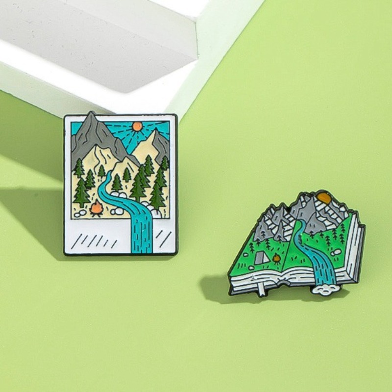 Épingles en émail sur le thème - Outdoor Adventure Books avis et prix